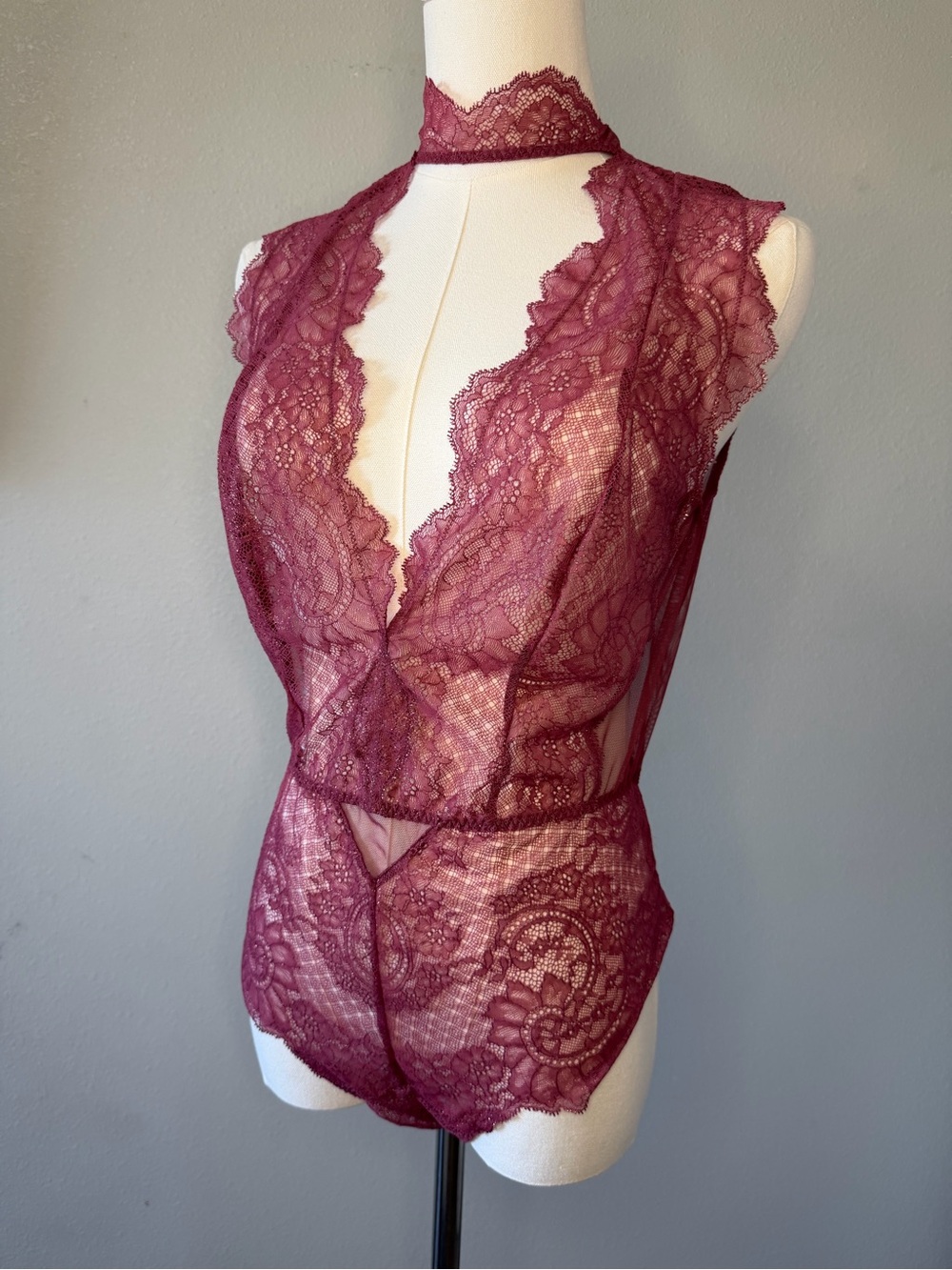 Victoria's Secret Plum Lace High Neck Keyhole Teddy Bodysuit M